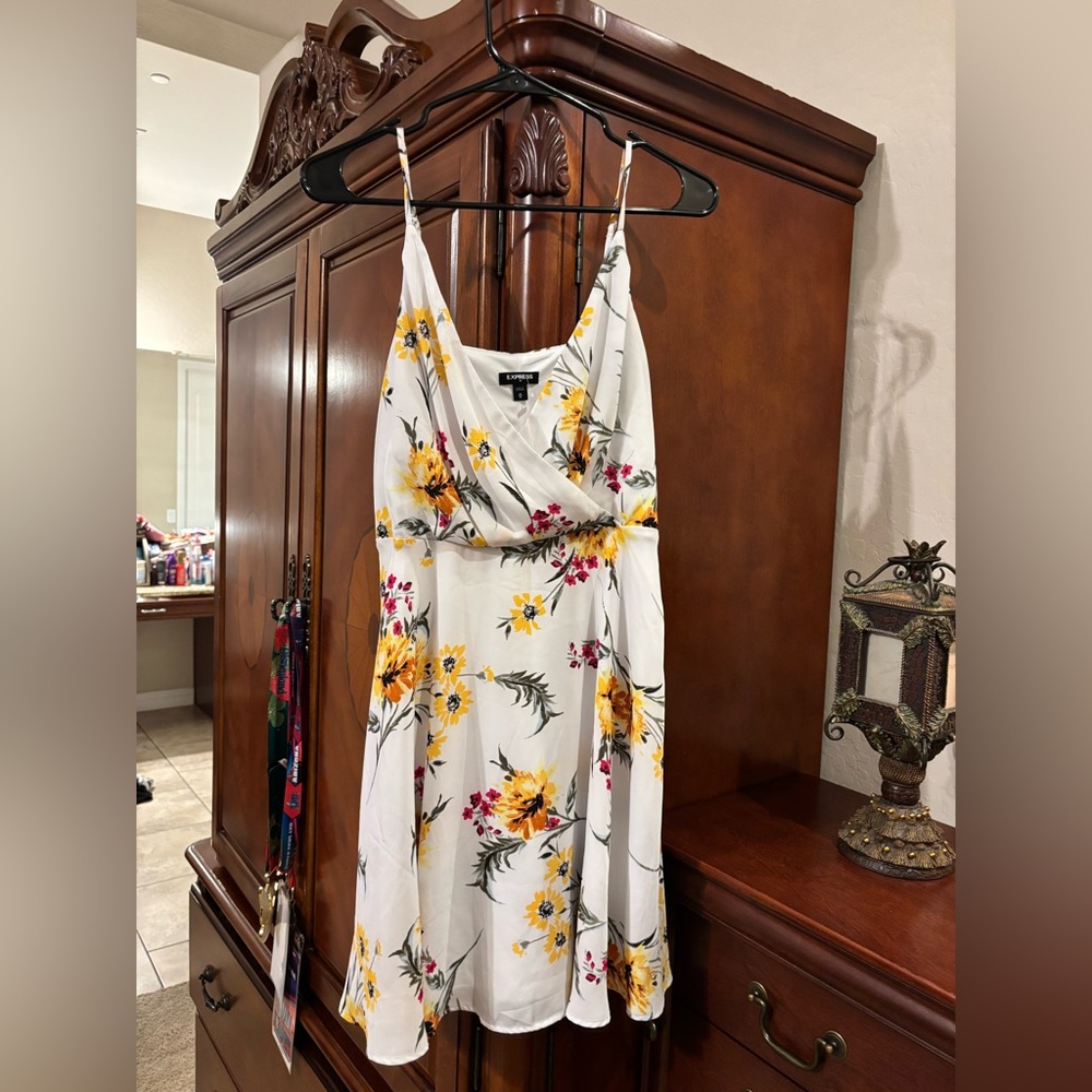 Express White Floral Maxi Dress with Yellow & Pink Blooms